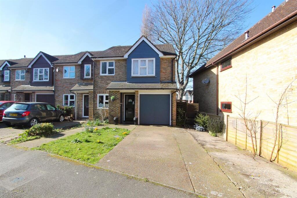 Main image of property: Sandy Lane North, Wallington