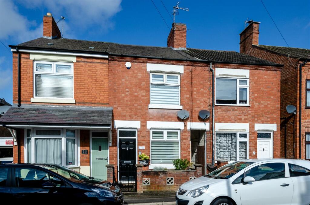 2 bedroom terraced house for sale in West Street, Enderby., LE19