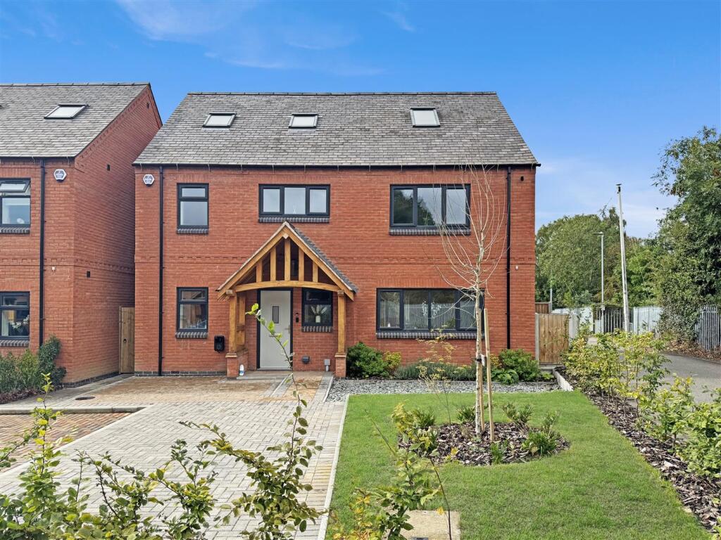 Main image of property: The Outwoods, Burbage, Hinckley