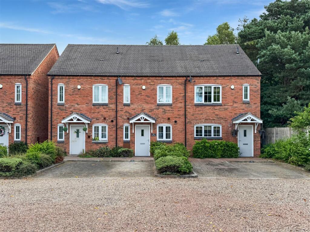 Main image of property: Forest Road, Narborough.