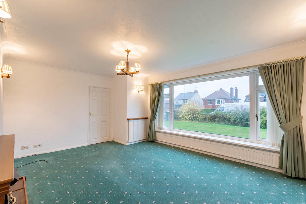 3 bedroom chalet for sale in Rackford Road, North Anston, S25