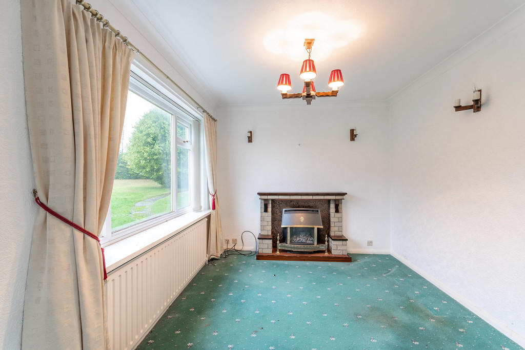 3 bedroom chalet for sale in Rackford Road, North Anston, S25