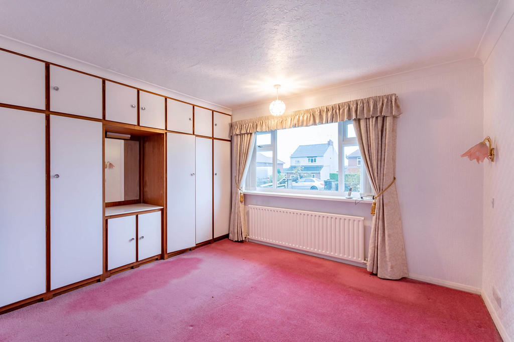3 bedroom chalet for sale in Rackford Road, North Anston, S25