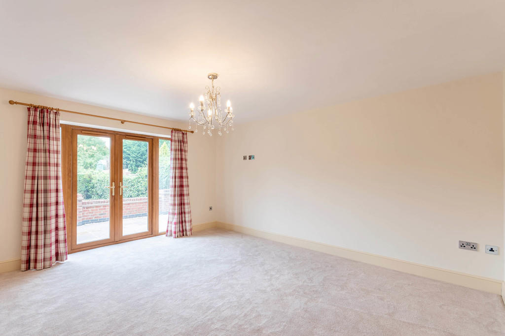 4 bedroom detached house for sale in Meeting House Lane, South Leverton