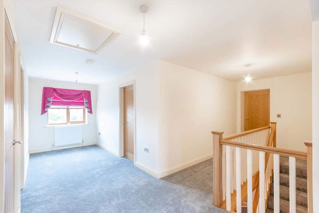 4 bedroom detached house for sale in Meeting House Lane, South Leverton