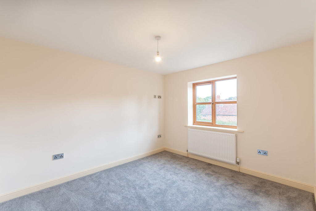 4 bedroom detached house for sale in Meeting House Lane, South Leverton