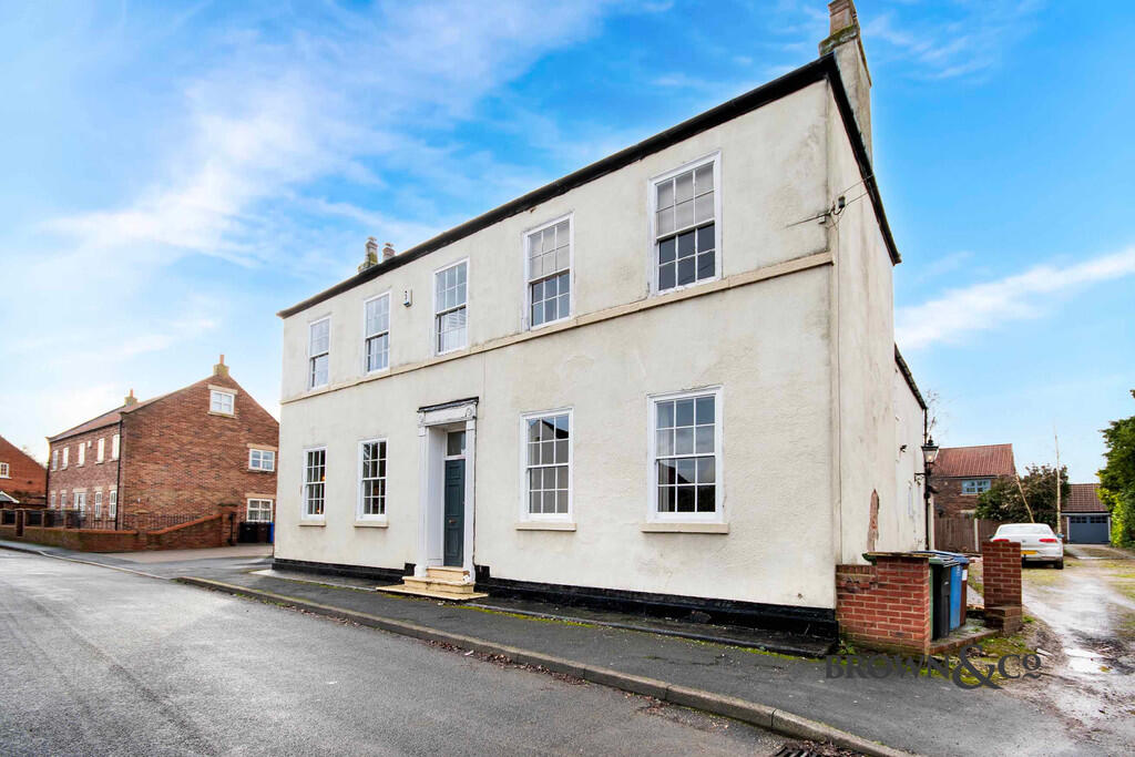 Main image of property: Bar Road North, Beckingham, Doncaster