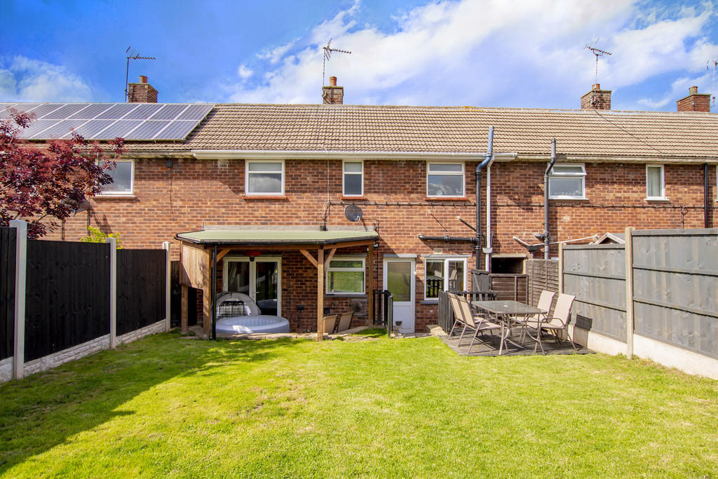 3 bedroom terraced house for sale in Fleming Avenue, Tuxford, Newark, NG22