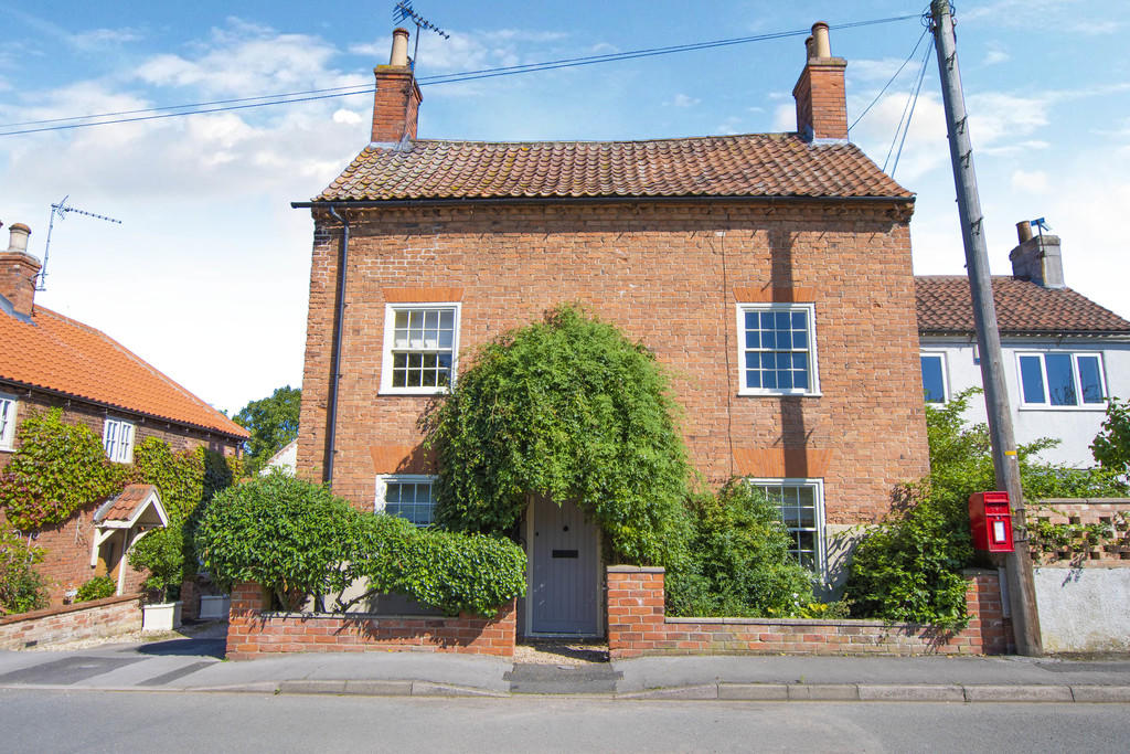 3 Bedroom Cottage For Sale In Upton Retford Dn22