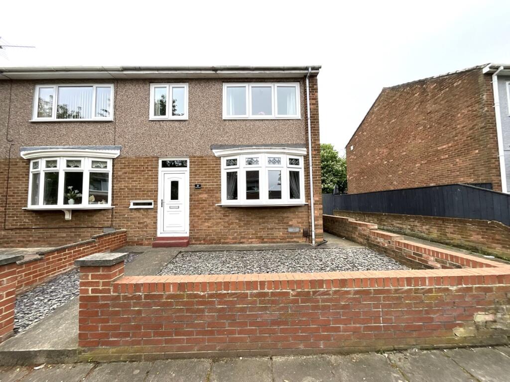 3 bedroom terraced house for sale in Cuthbert Street, Hebburn, Tyne and Wear, NE31