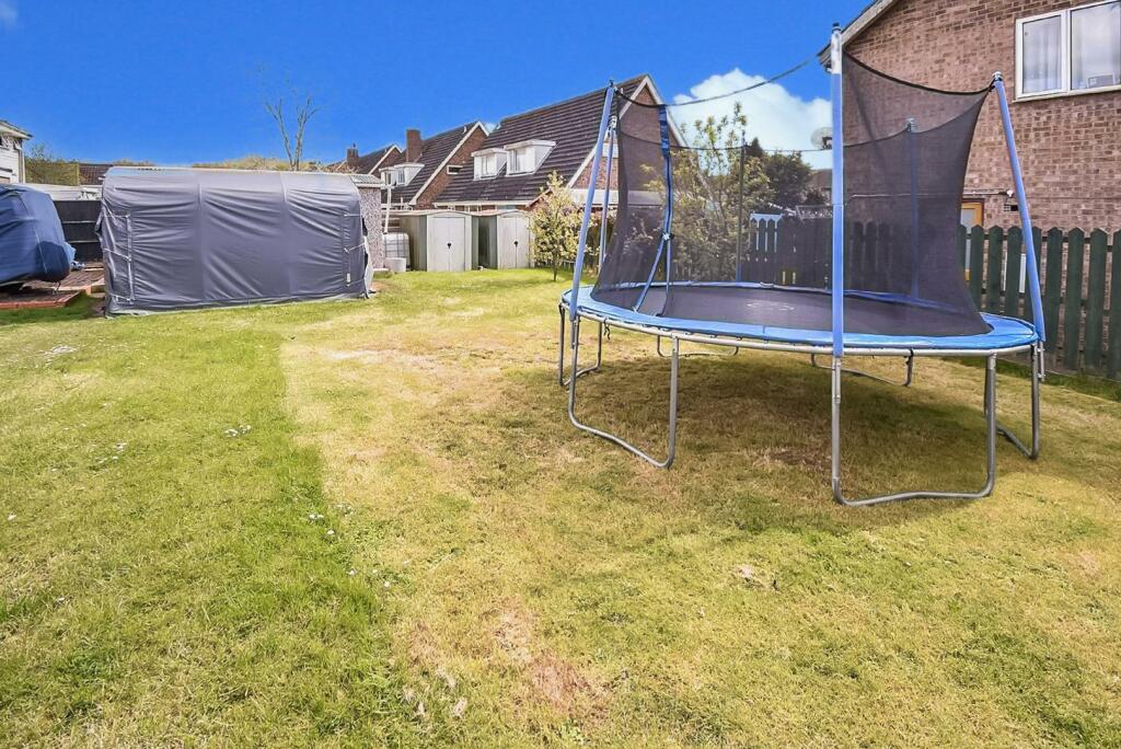 4 bedroom detached house for sale in Thor Walk, Corby, NN18