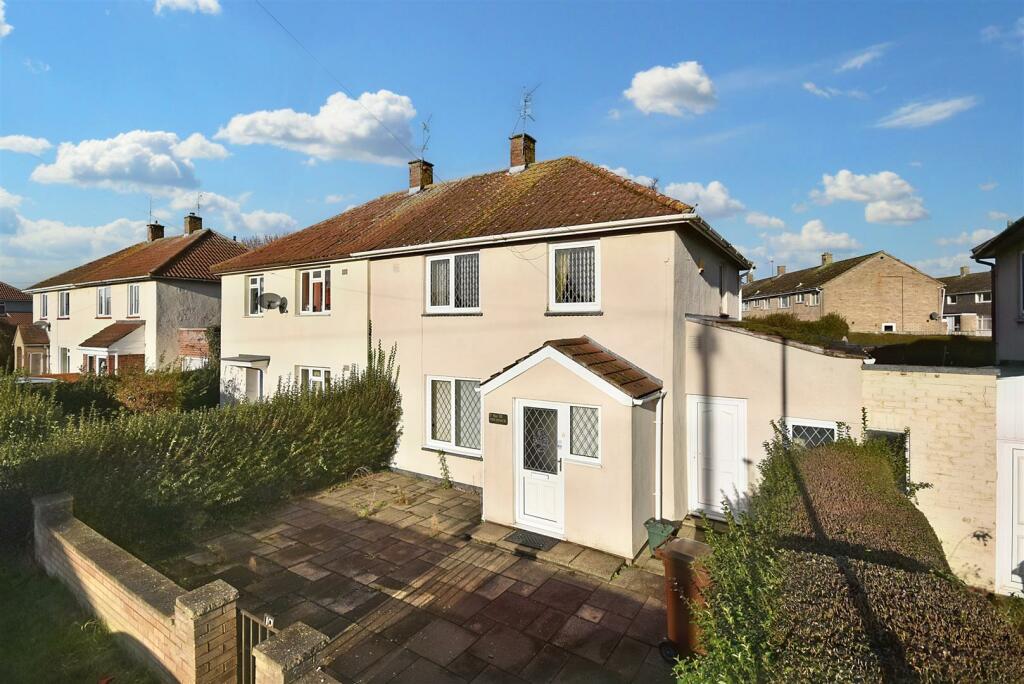 3 bedroom semidetached house for sale in Shetland Way, Corby, NN17