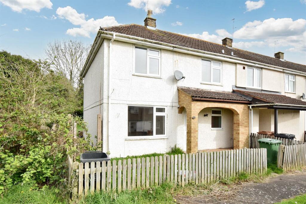 3 bedroom end of terrace house for sale in Daniell Walk, Corby, NN18