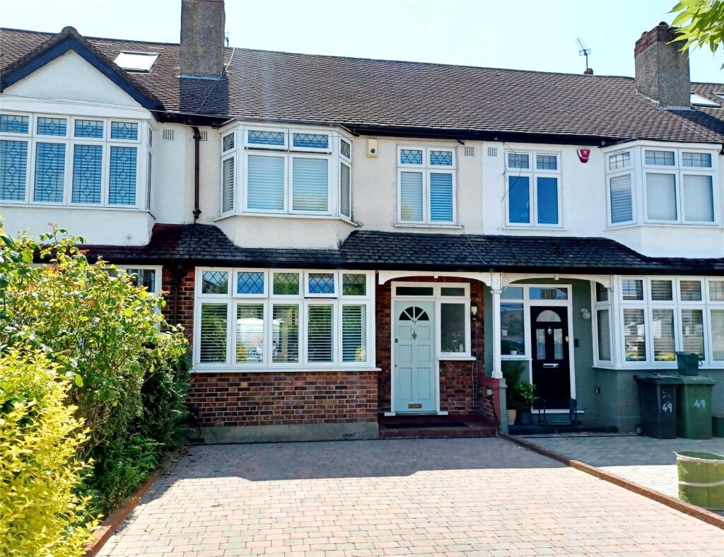Main image of property: Inveresk Gardens, Worcester Park, Surrey, KT4