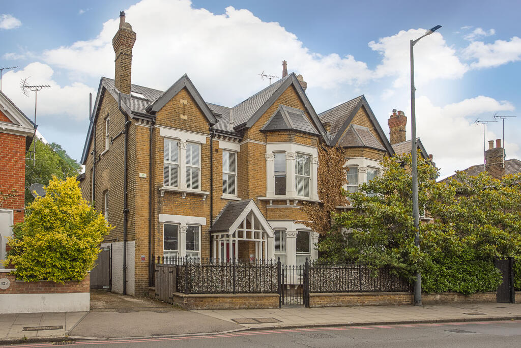 Main image of property: Upper Richmond Road West, LONDON, SW14