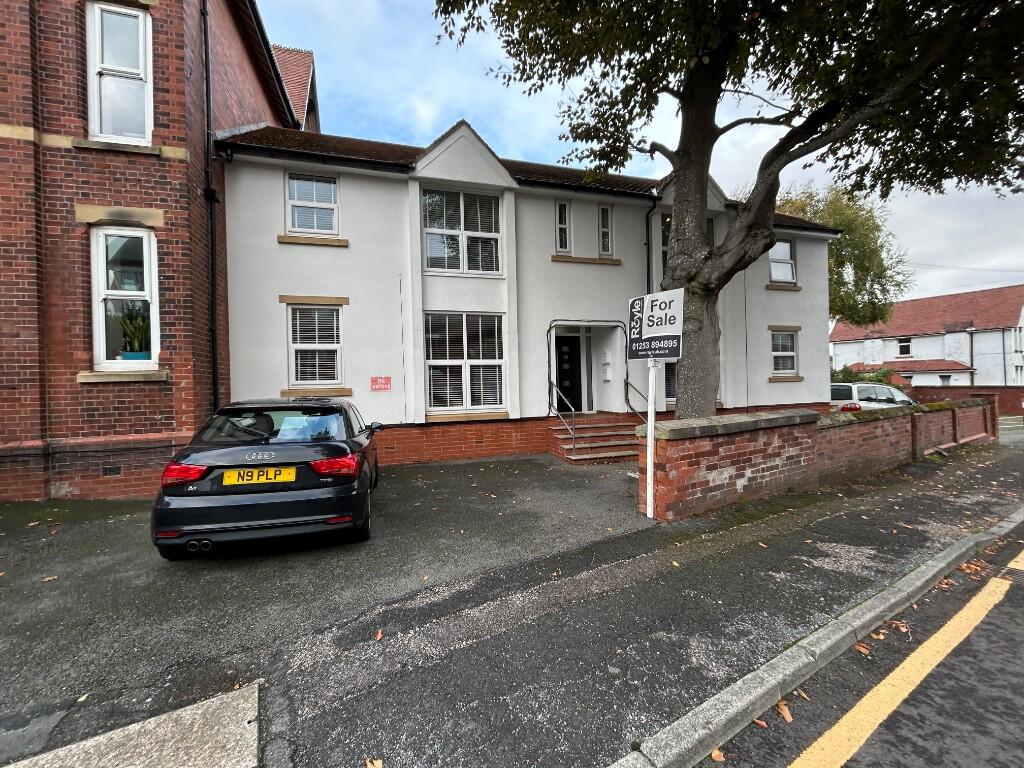 Main image of property: Lockwood Avenue, Poulton-Le-Fylde, Lancashire, FY6