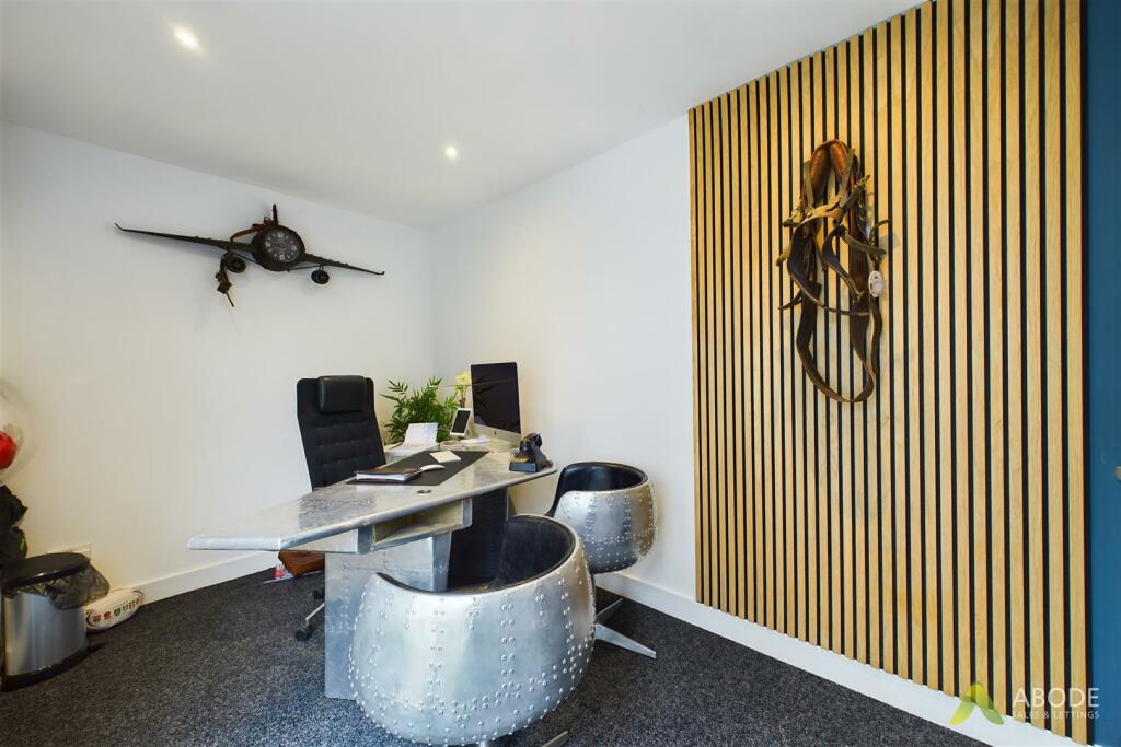 Additional property image - Bent Lane, Church Broughton, Derby