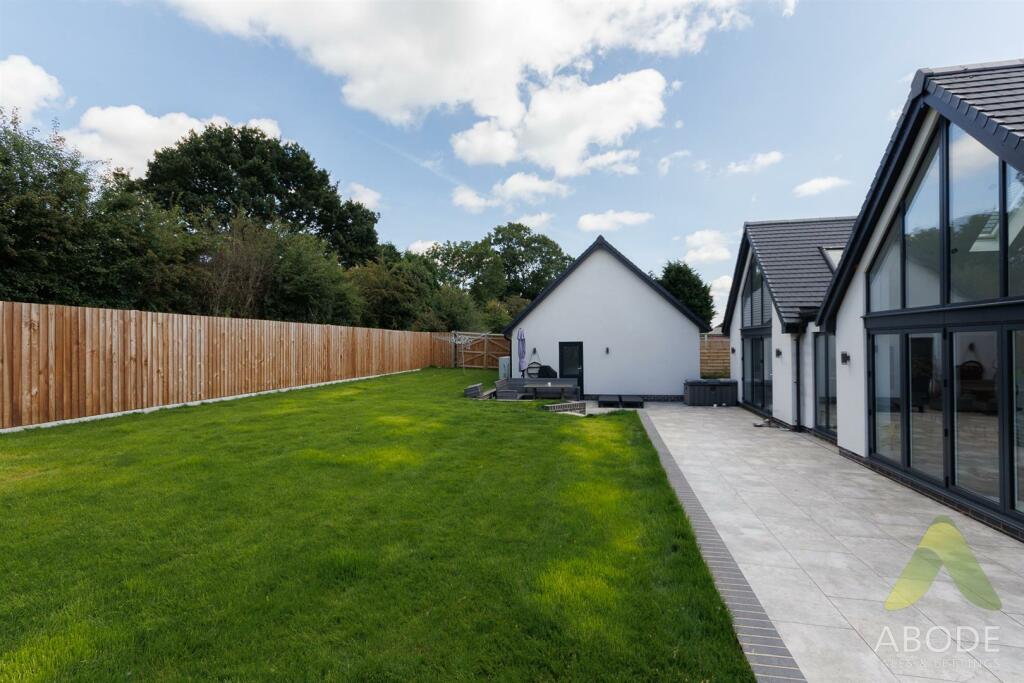 Additional property image - Bent Lane, Church Broughton, Derby