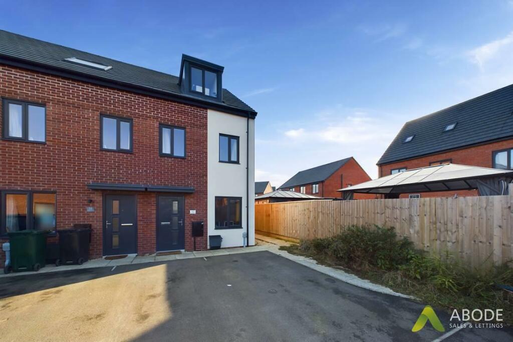 3 bedroom end of terrace house for sale in Blackbrook Road, Hilton