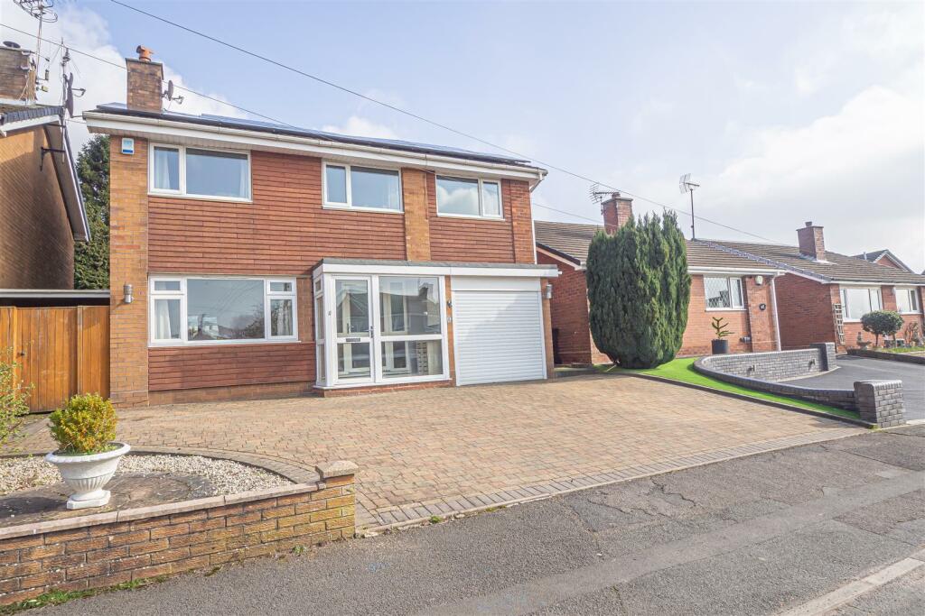 4 bedroom detached house for sale in Rudyard Way, Cheadle, ST10 1ST, ST10