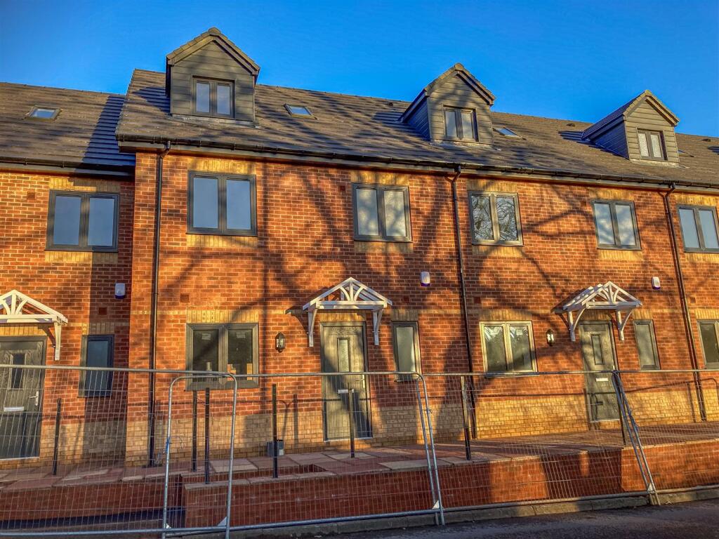Additional property image - King Edward Street, Ashbourne, DE6 1BW
