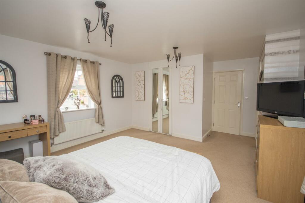 Additional property image - Luton Road, Church Gresley, Swadlincote