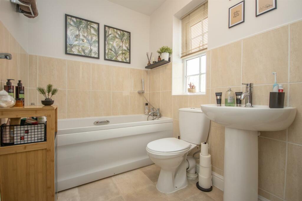 Additional property image - Luton Road, Church Gresley, Swadlincote