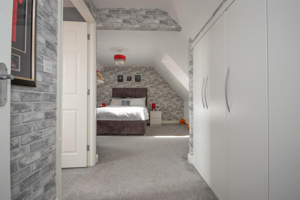 Additional property image - Luton Road, Church Gresley, Swadlincote