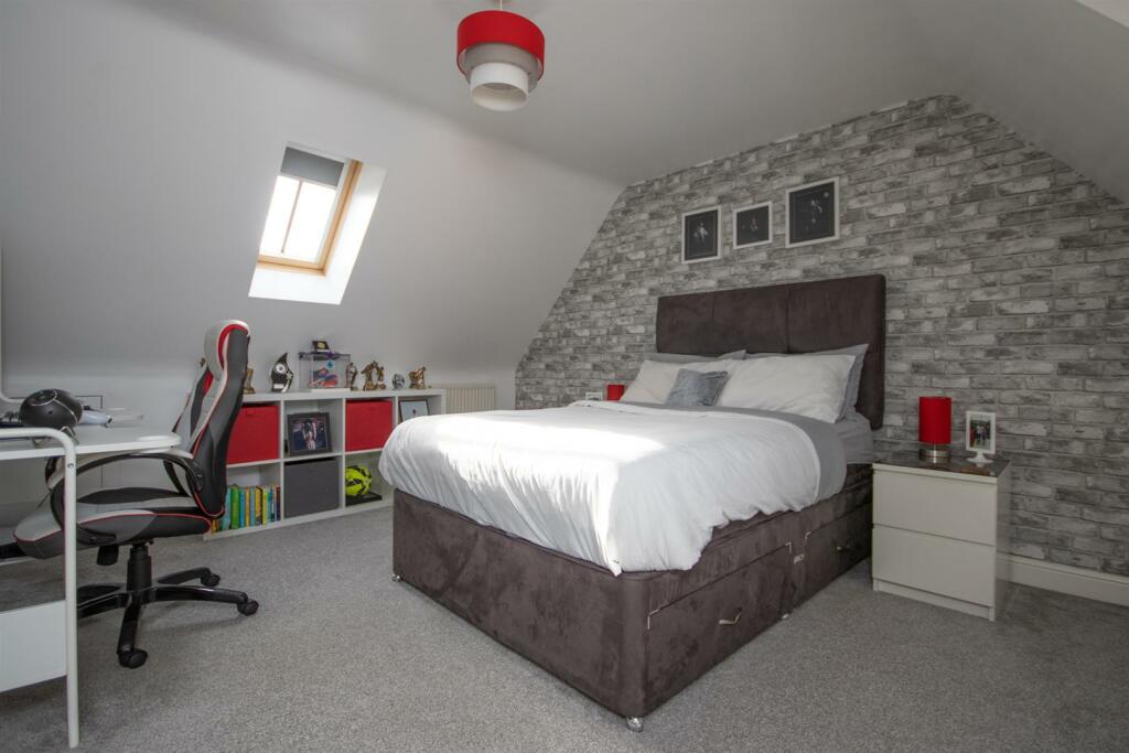 Additional property image - Luton Road, Church Gresley, Swadlincote