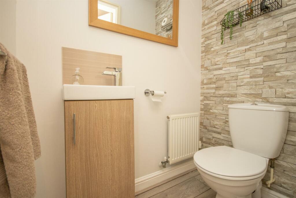 Additional property image - Luton Road, Church Gresley, Swadlincote