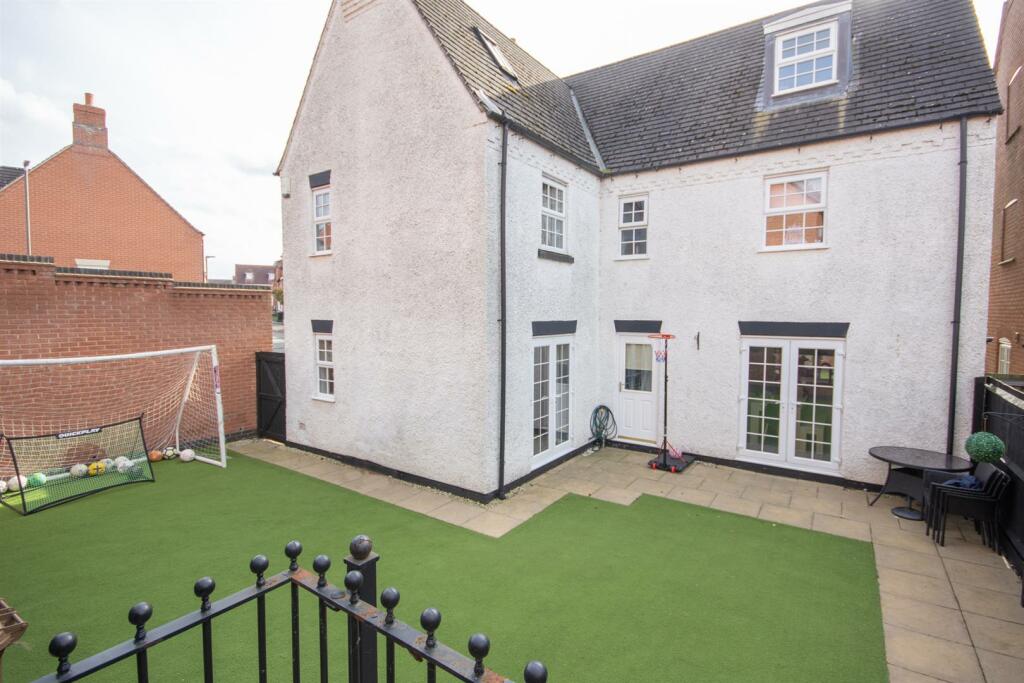 Additional property image - Luton Road, Church Gresley, Swadlincote