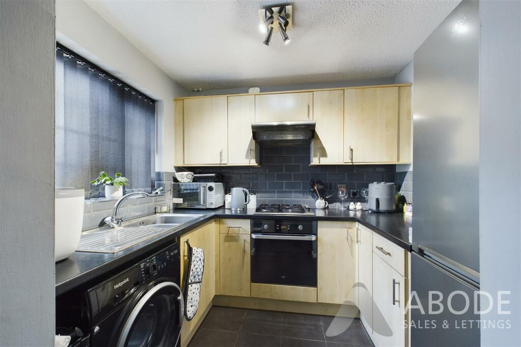 Additional property image - Silkstone Close, Church Gresley