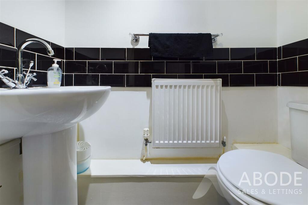 Additional property image - Silkstone Close, Church Gresley