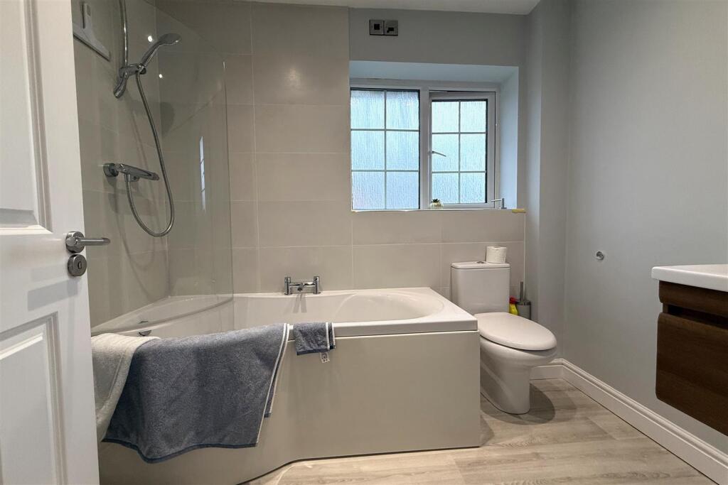 Additional property image - Eaton Close, Hatton