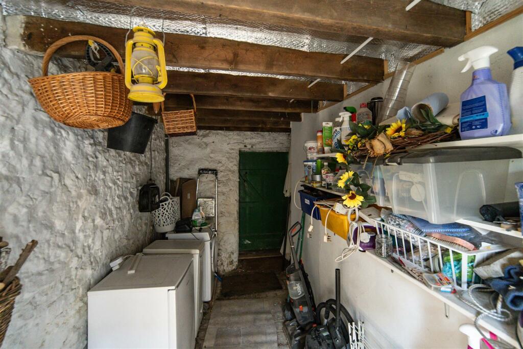 Additional property image - Byways, West End, Brassington