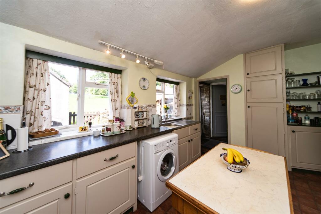 Additional property image - Dove Cottage, Ilam