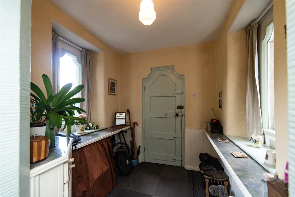 Additional property image - Dove Cottage, Ilam