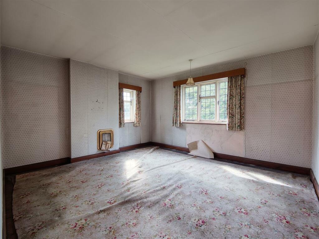 Additional property image - 3 Church Walk, Duffield, Belper