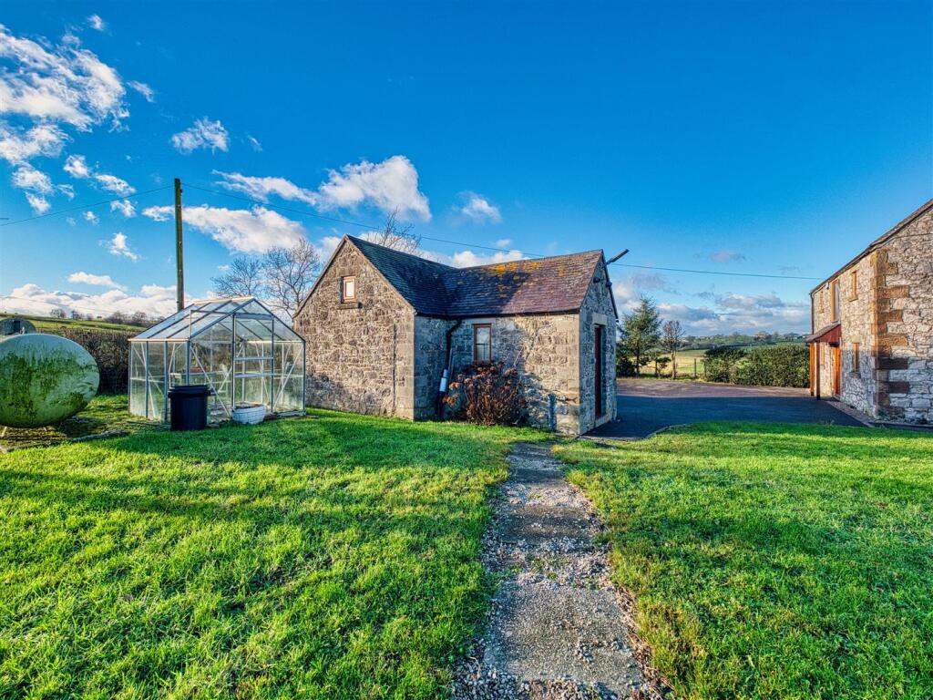 Additional property image - The Barn, Bradbourne