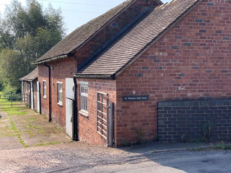 4 bedroom farm house for sale in St Thomas' Mill Farm, Baswich Lane