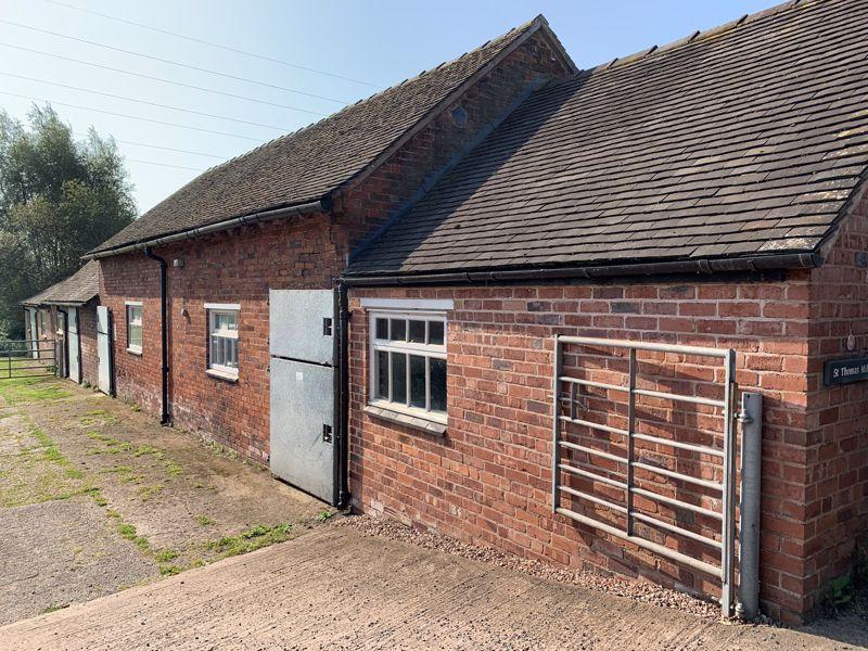 4 bedroom farm house for sale in St Thomas' Mill Farm, Baswich Lane