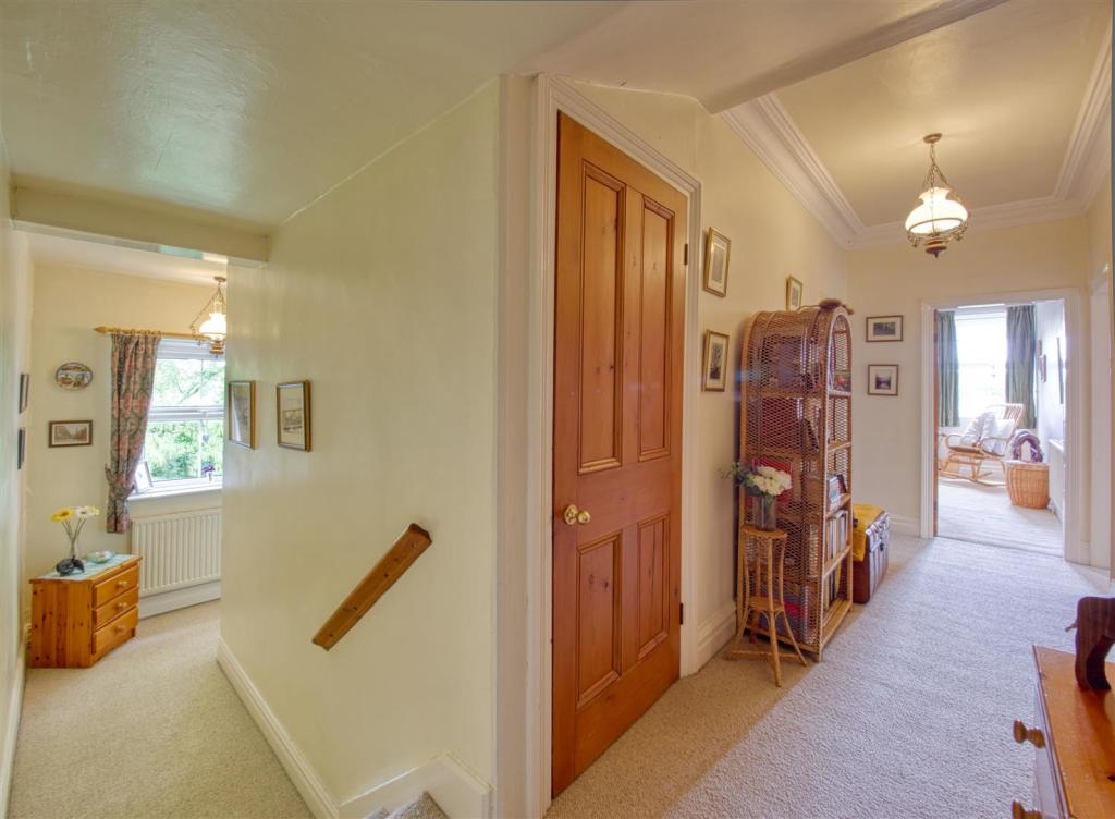 7 bedroom farm house for sale in Woolley Farmhouse, Badger Lane