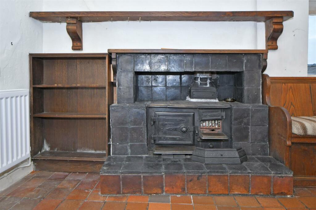Additional property image - Coldwell Cottage, King Street, Youlgrave