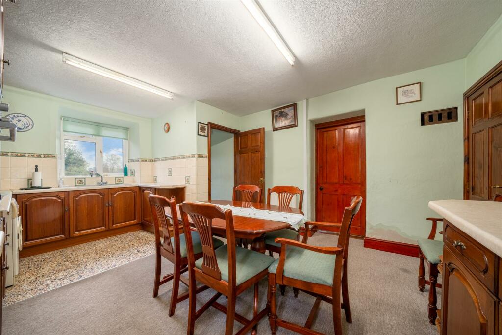 Additional property image - Wash Hills House, The Green, Brassington, Matlock, DE4 4HB