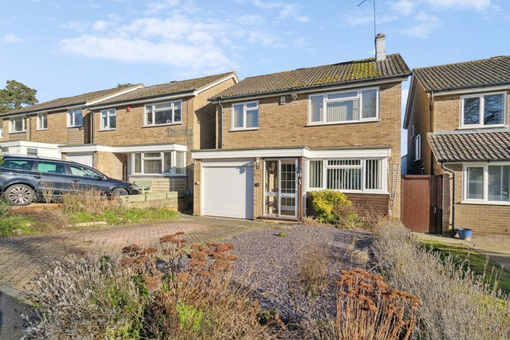 Main image of property: Matthew Gate, Hitchin, SG4