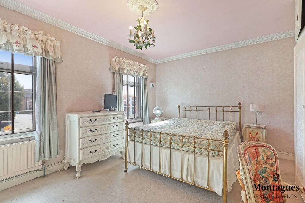 Additional property image - High Street, Epping, CM16