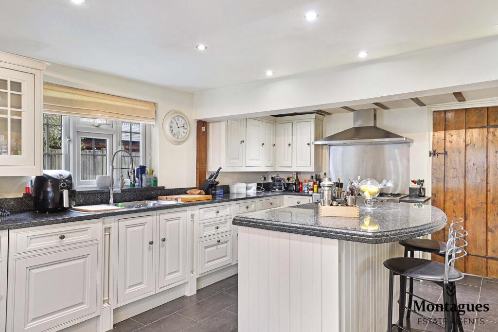 Additional property image - Lower Bury Lane, Epping, CM16