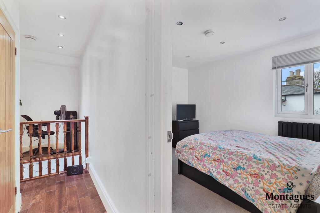 Additional property image - Hemnall Street, Epping, CM16