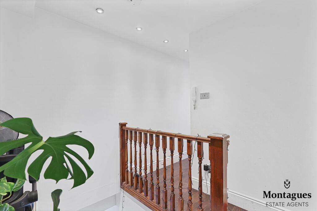 Additional property image - Hemnall Street, Epping, CM16