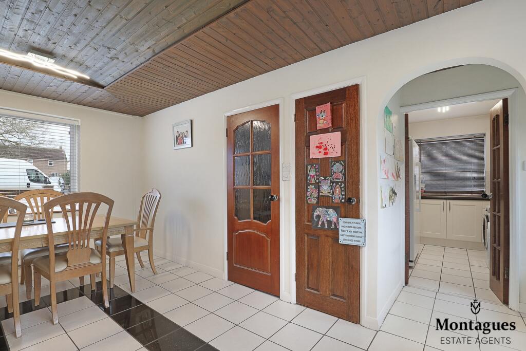 Additional property image - Bluemans End, North Weald, CM16